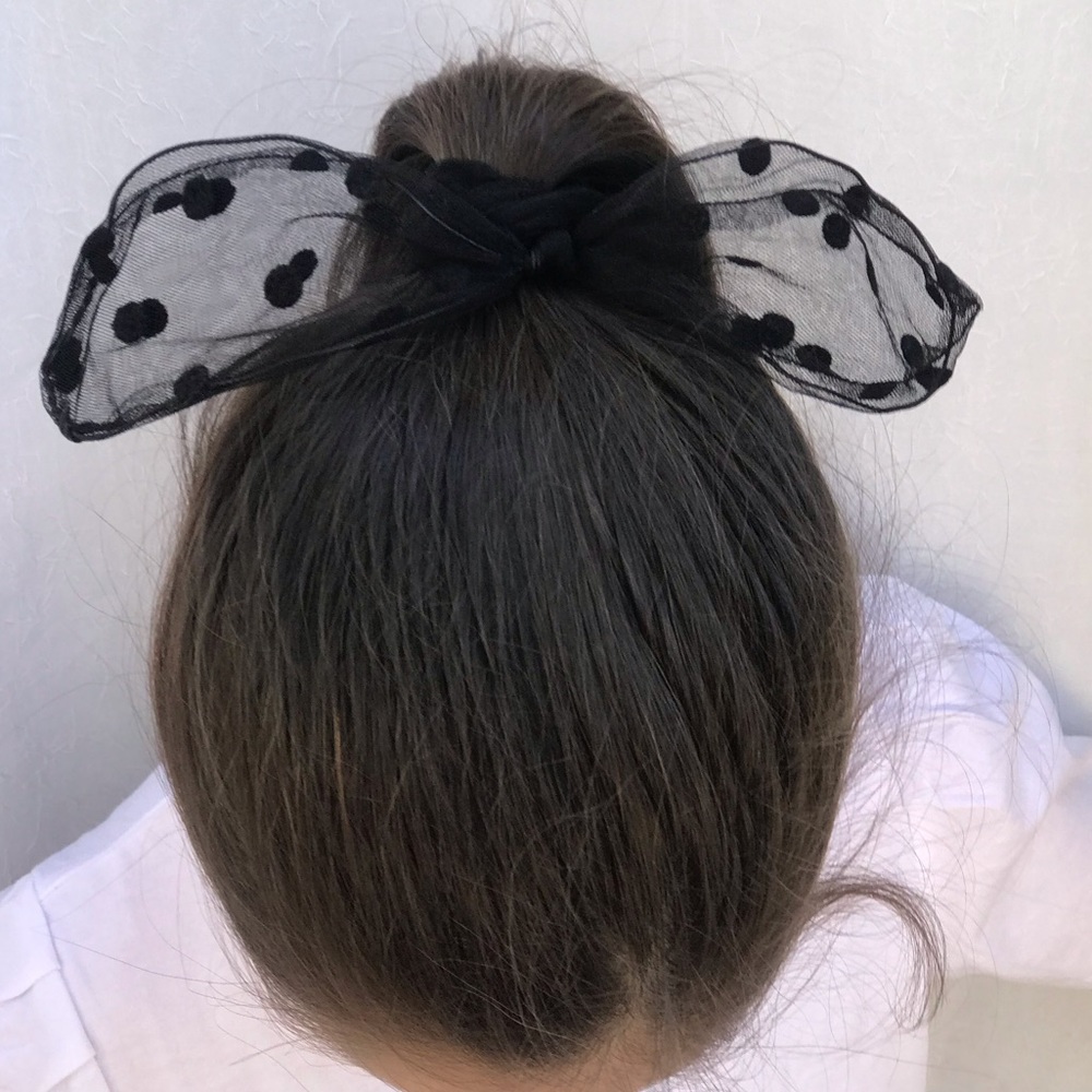 Polkadot hair scrunchies